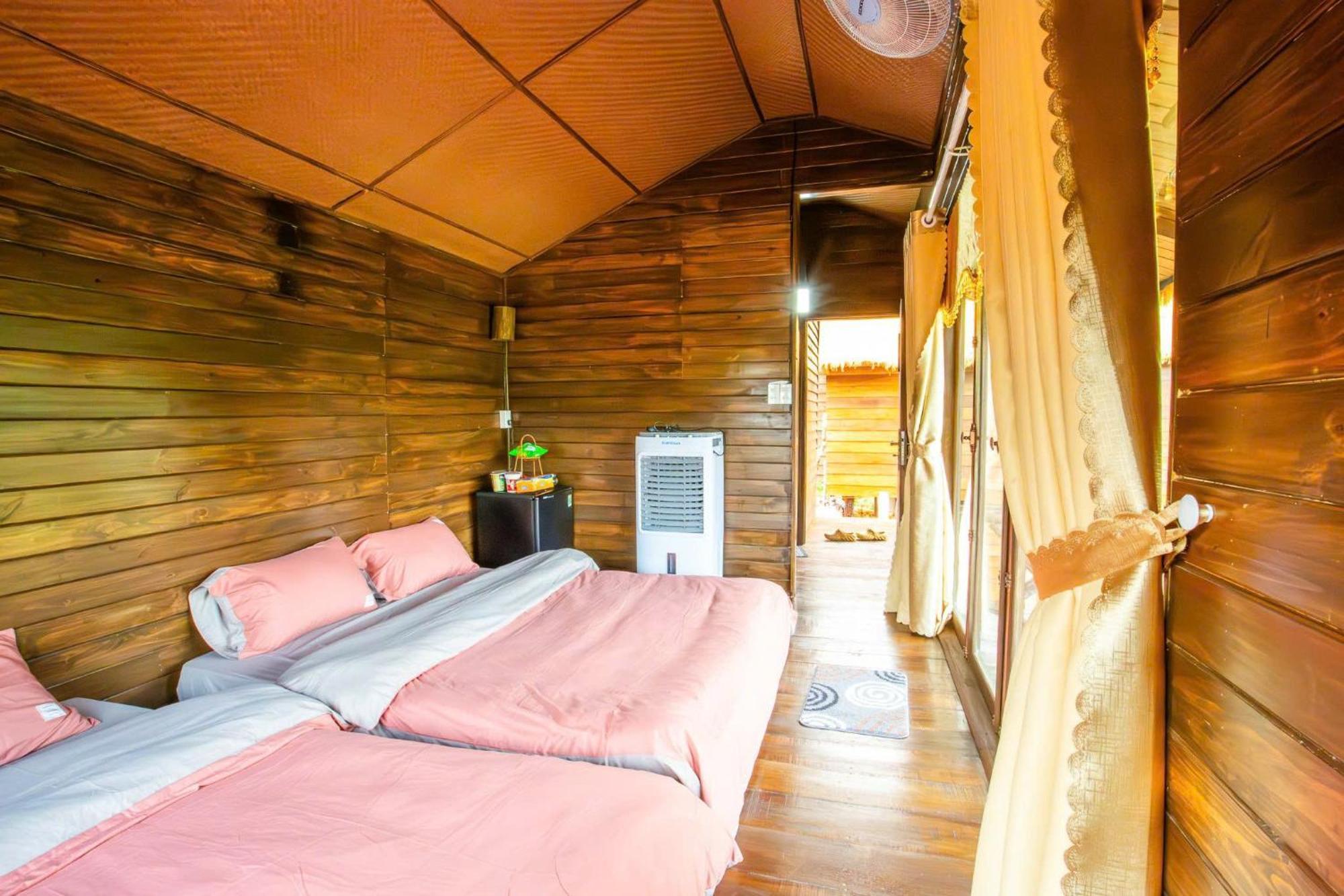 Nha Trong Ban - Homestay Mang Den Kon Von Kla Экстерьер фото