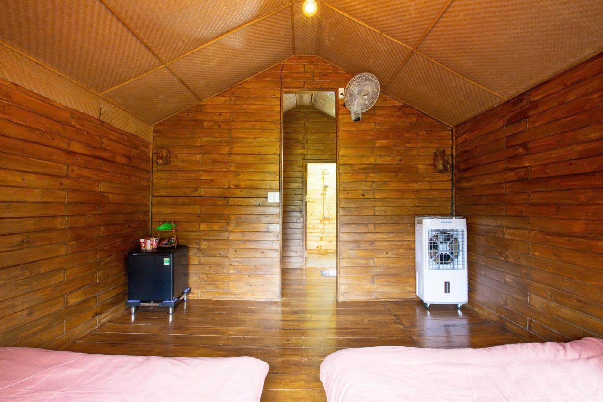 Nha Trong Ban - Homestay Mang Den Kon Von Kla Экстерьер фото